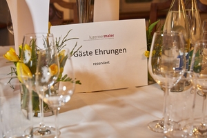 GA190118 H 043 gaeste ehrungen