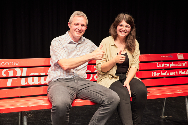 LAP Feier Luzerner Maler 2021: Alexandra Kopp mit Lehrmeister André Krauer, Maler Mennel, Hitzkirch